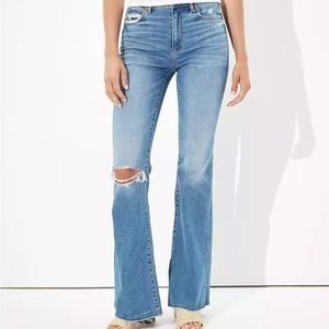 AE | Ripped Super High-Waisted Flare Jean | Size 12